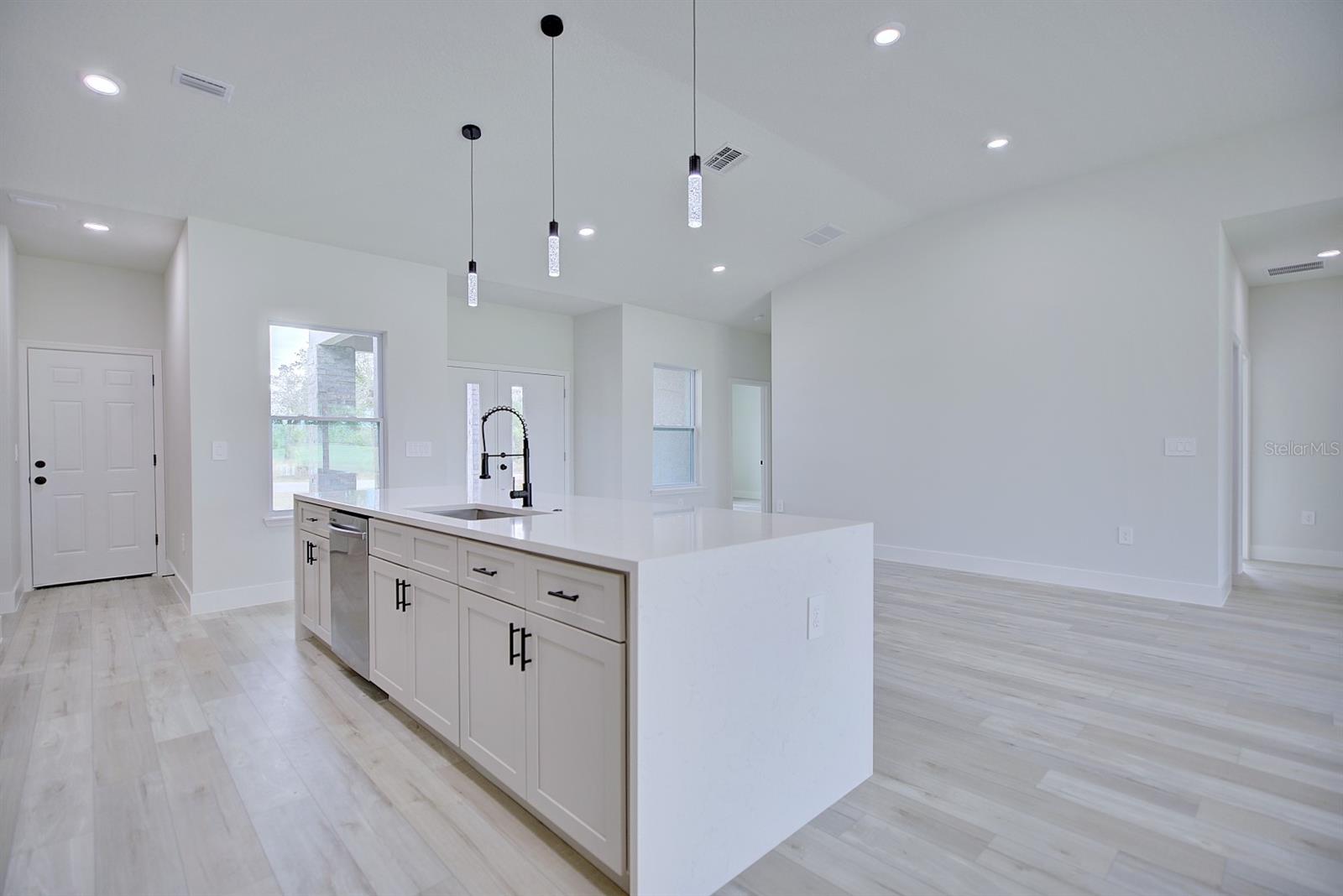 Image 10 of 33 For 4900 Myrtle Beach Drive