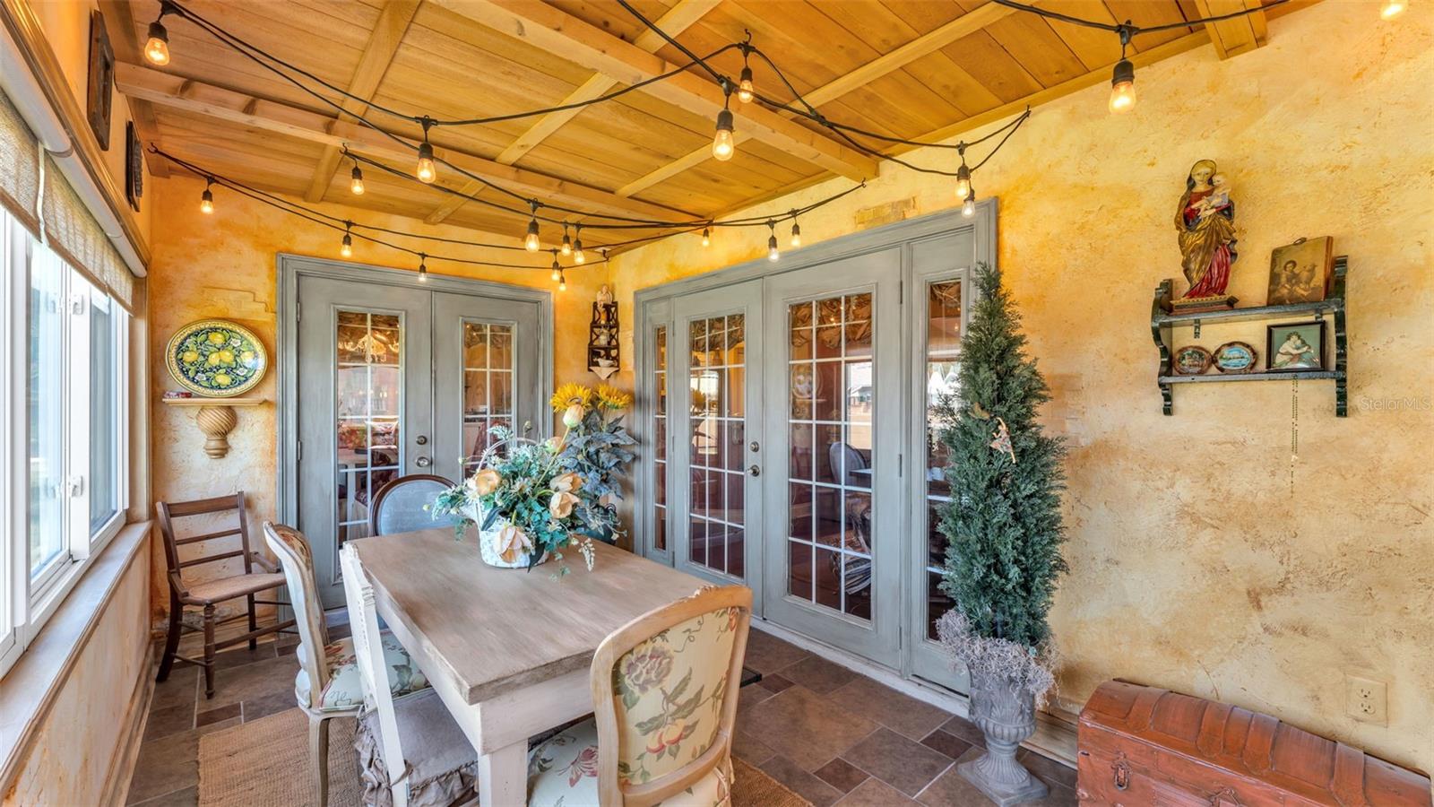 Image 21 of 49 For 6189 Magpie Drive