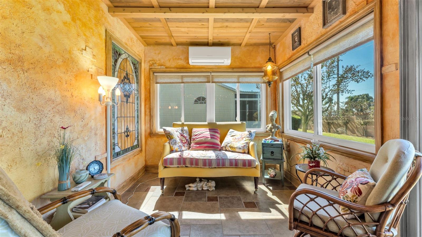 Image 22 of 49 For 6189 Magpie Drive