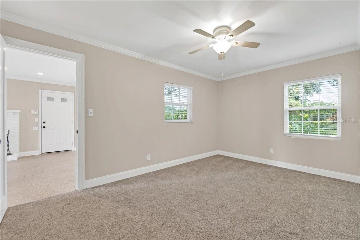 Image 30 of 43 For 2328 Woodbine Avenue