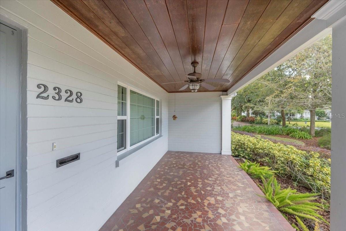 Image 6 of 43 For 2328 Woodbine Avenue