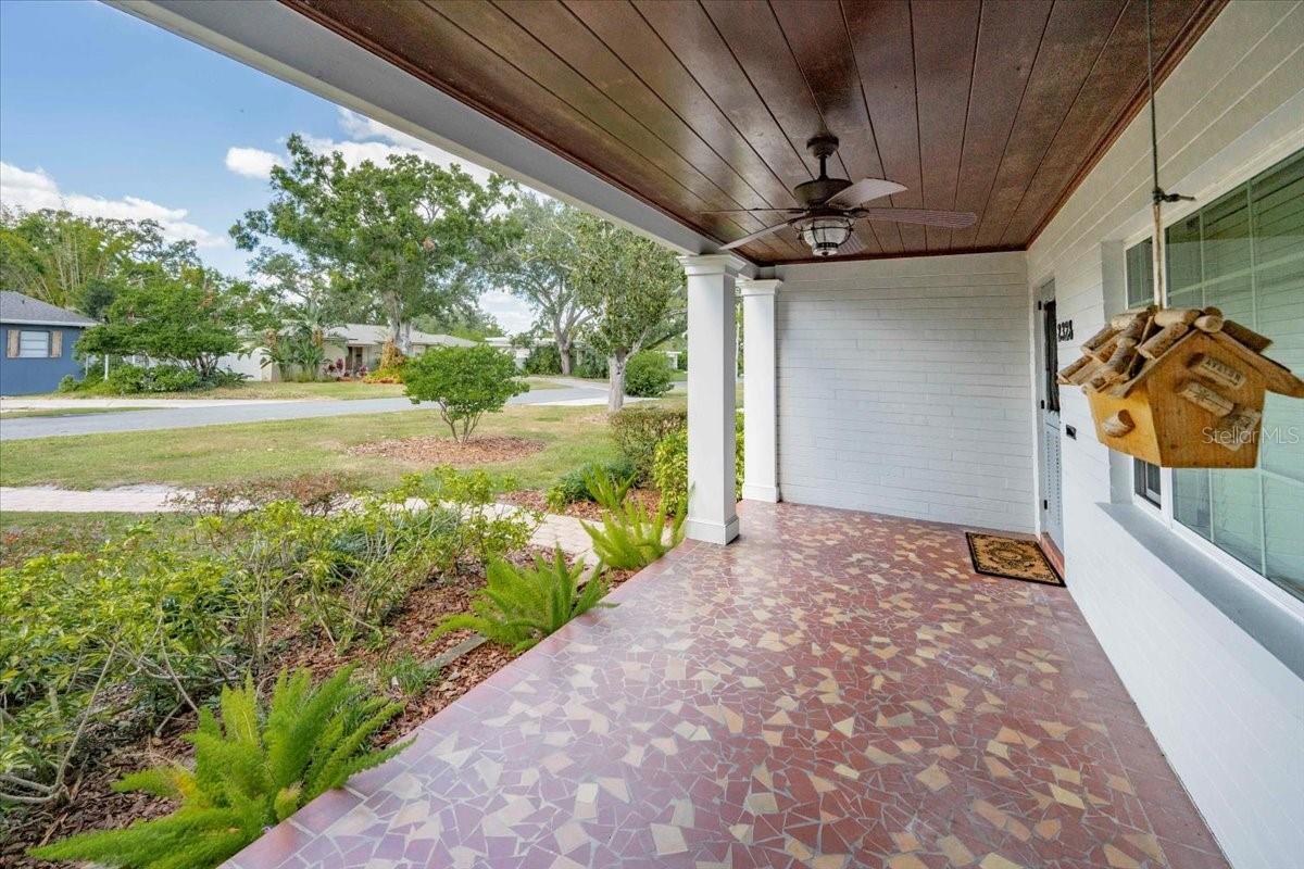 Image 7 of 43 For 2328 Woodbine Avenue