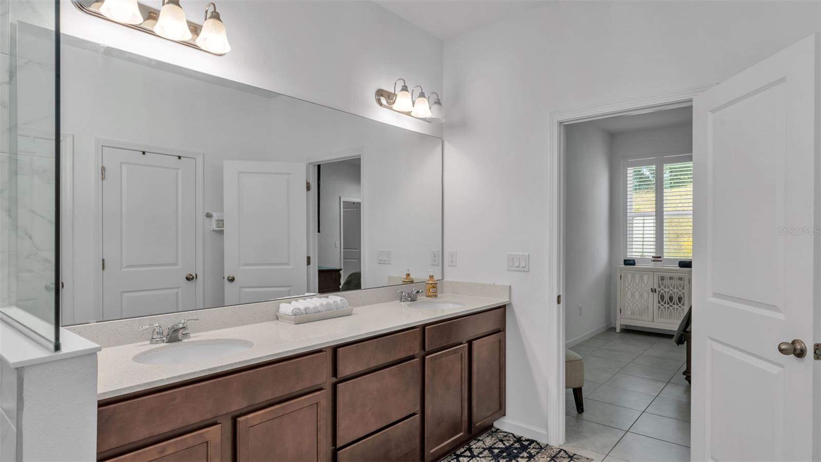 Image 15 of 38 For 5439 Orange Orchard Drive