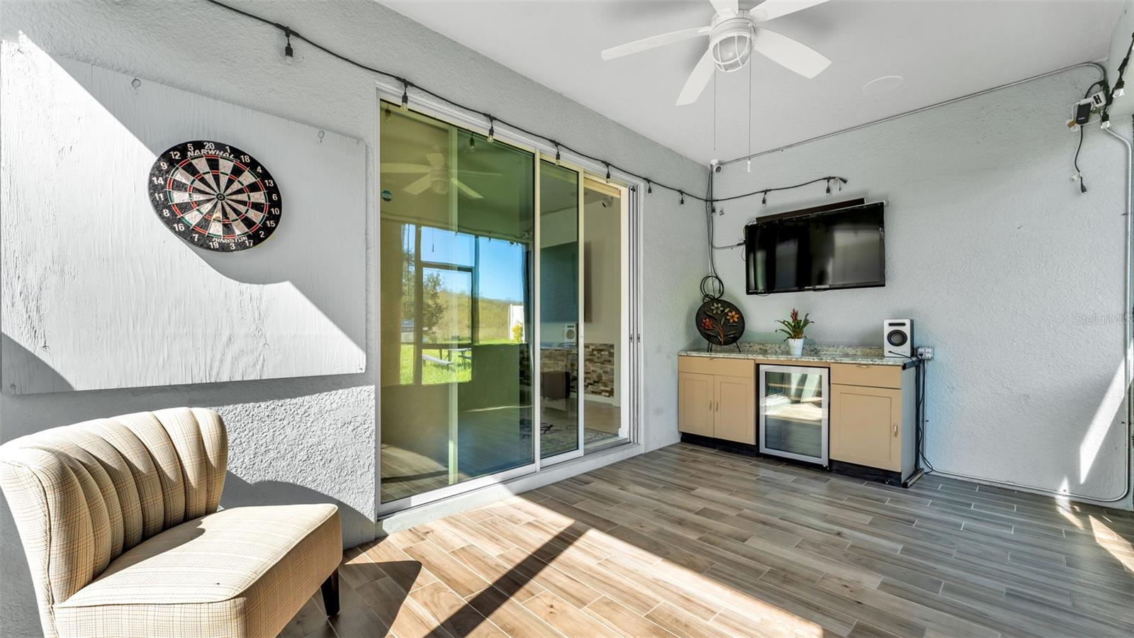 Image 25 of 38 For 5439 Orange Orchard Drive