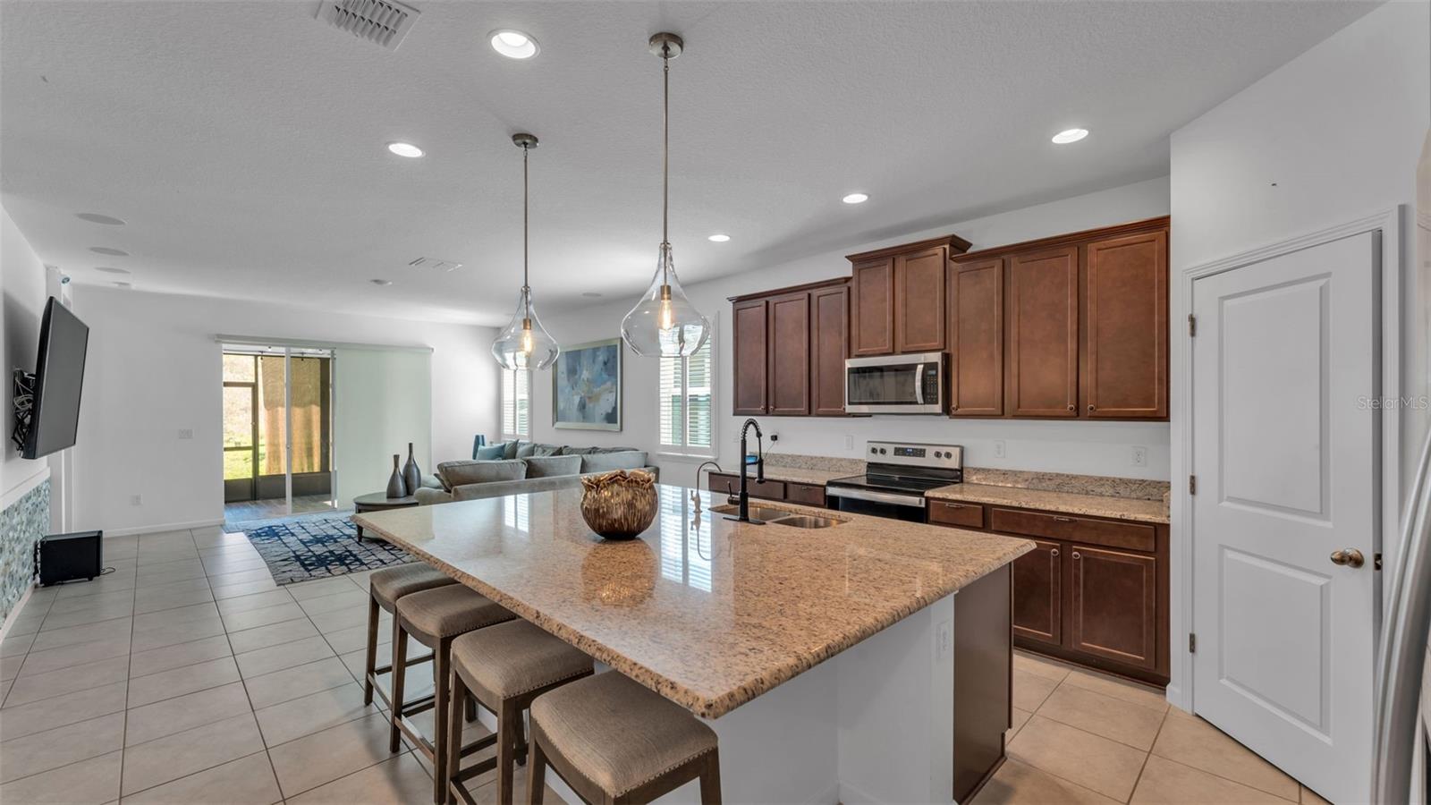 Image 3 of 38 For 5439 Orange Orchard Drive