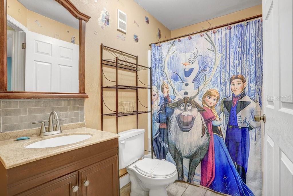 Image 22 of 37 For 8838 Coral Palms Court A