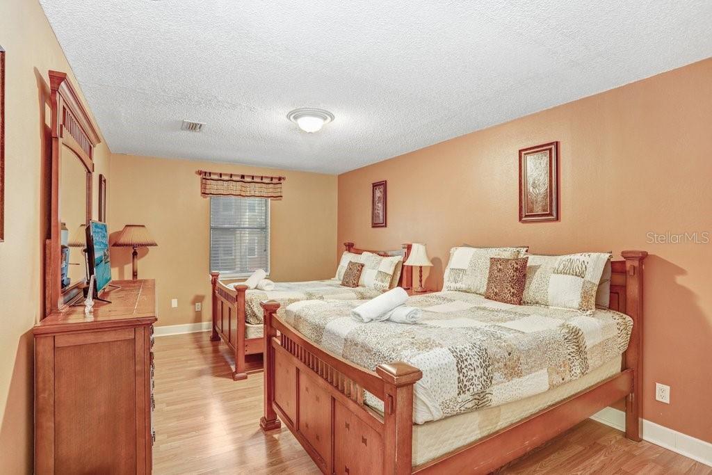 Image 23 of 37 For 8838 Coral Palms Court A