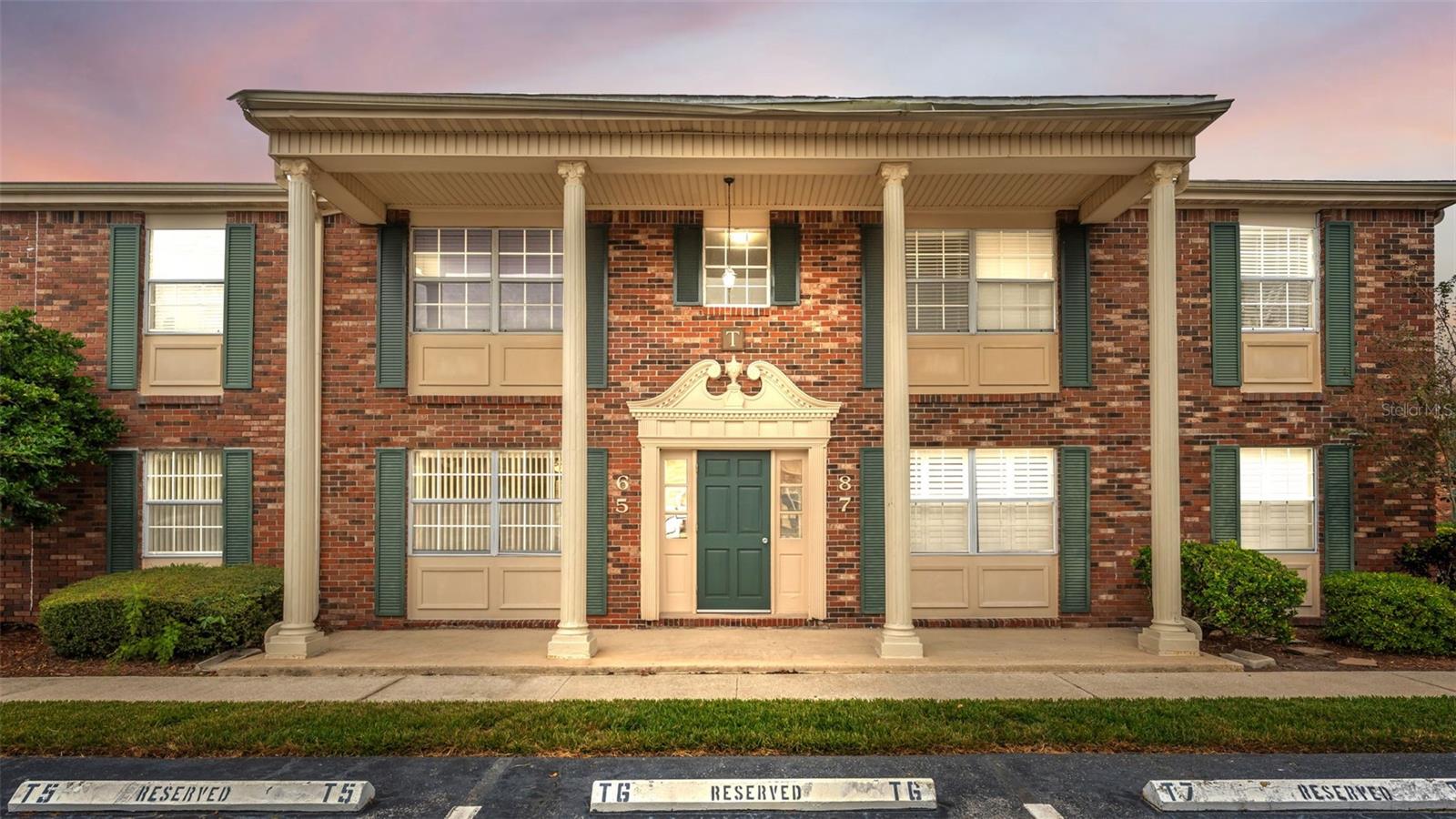 Image 20 of 29 For 1920 Edgewood Drive T5