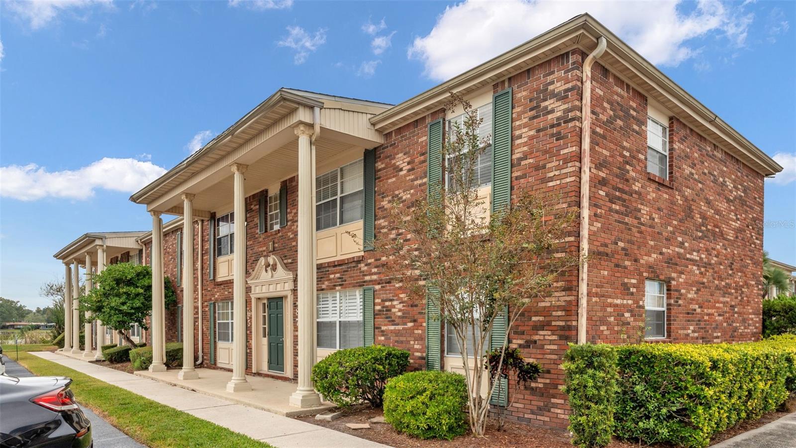 Image 21 of 29 For 1920 Edgewood Drive T5