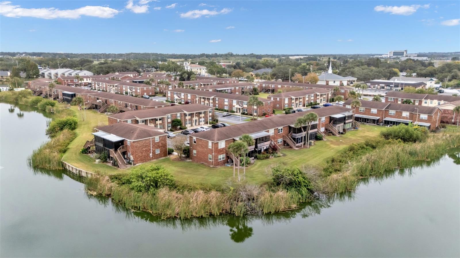 Image 26 of 29 For 1920 Edgewood Drive T5