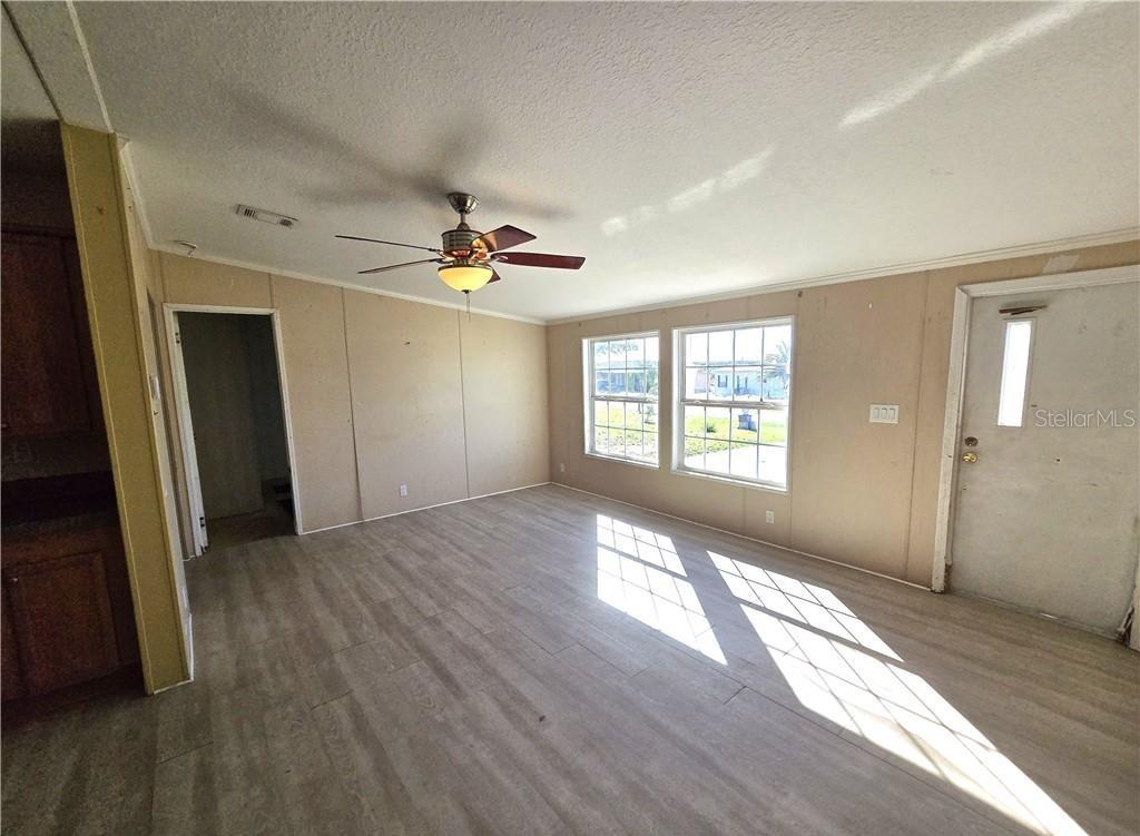 Image 3 of 15 For 120 Shelby Street