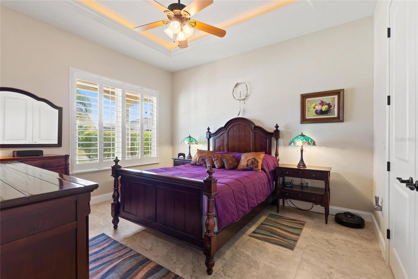 Image 25 of 52 For 130 Laynewade Road