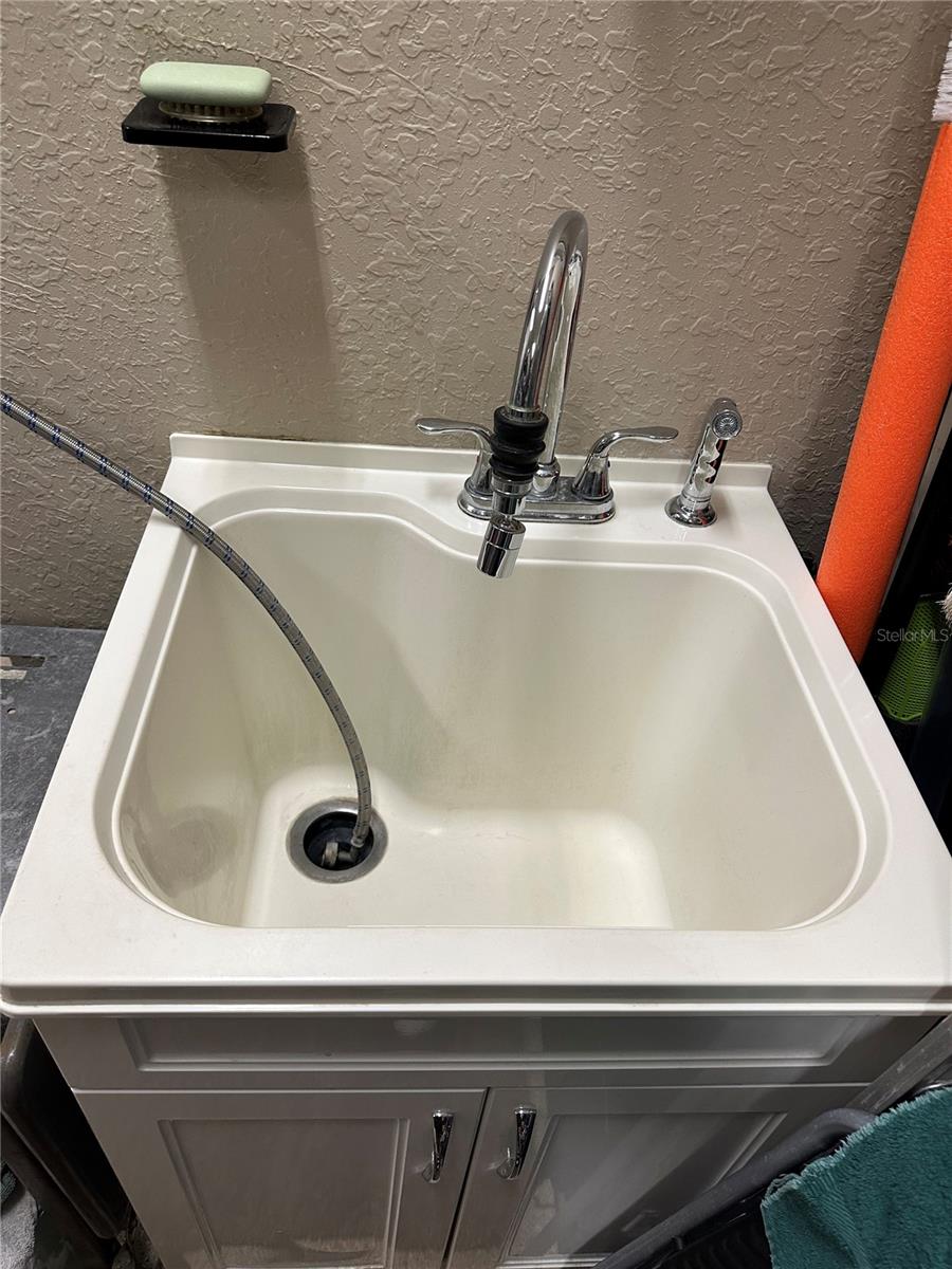 Image 50 of 52 For 130 Laynewade Road