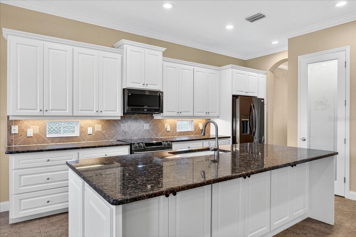 Image 11 of 60 For 1772 Laurel Glen Place