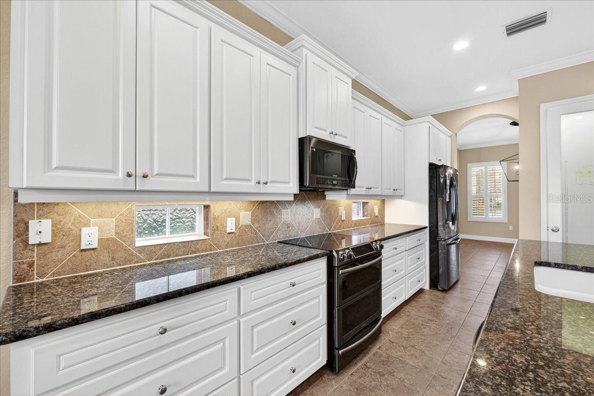 Image 14 of 60 For 1772 Laurel Glen Place