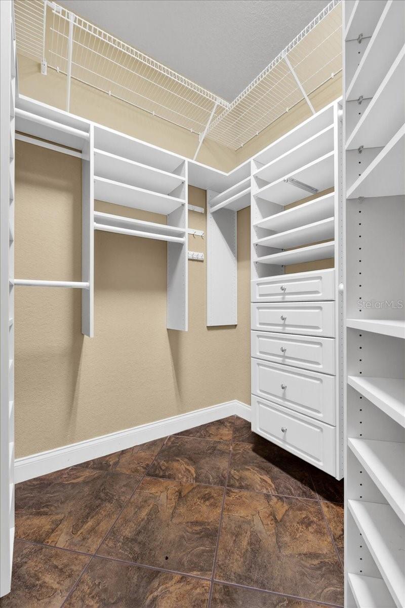 Image 33 of 60 For 1772 Laurel Glen Place