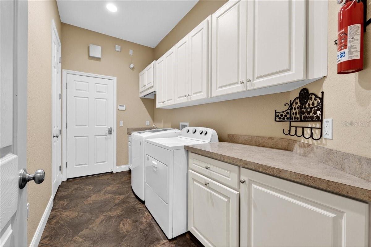 Image 38 of 60 For 1772 Laurel Glen Place