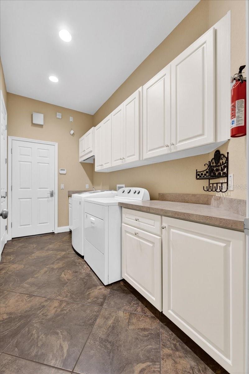 Image 39 of 60 For 1772 Laurel Glen Place