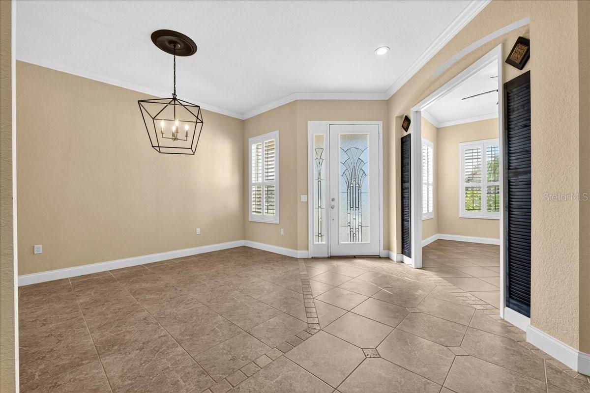 Image 9 of 60 For 1772 Laurel Glen Place