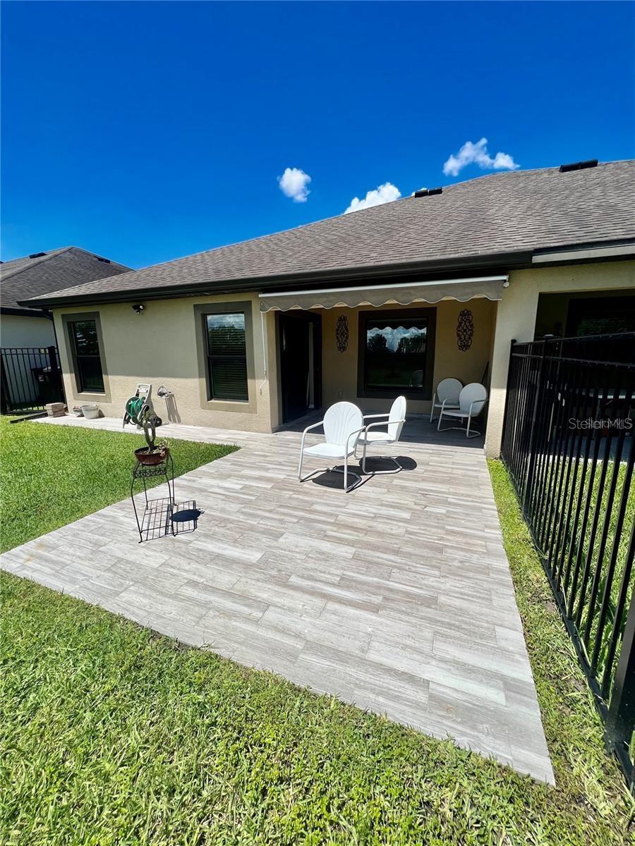 Image 14 of 15 For 5573 Maggiore Boulevard