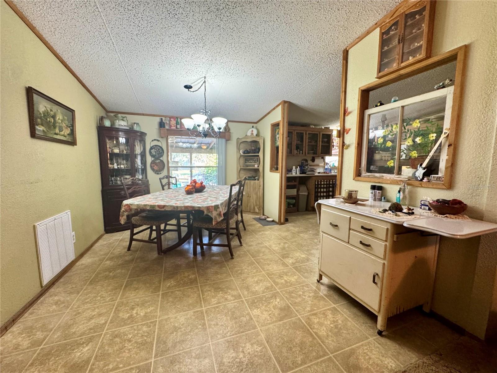 Image 13 of 25 For 4404 Platt Road