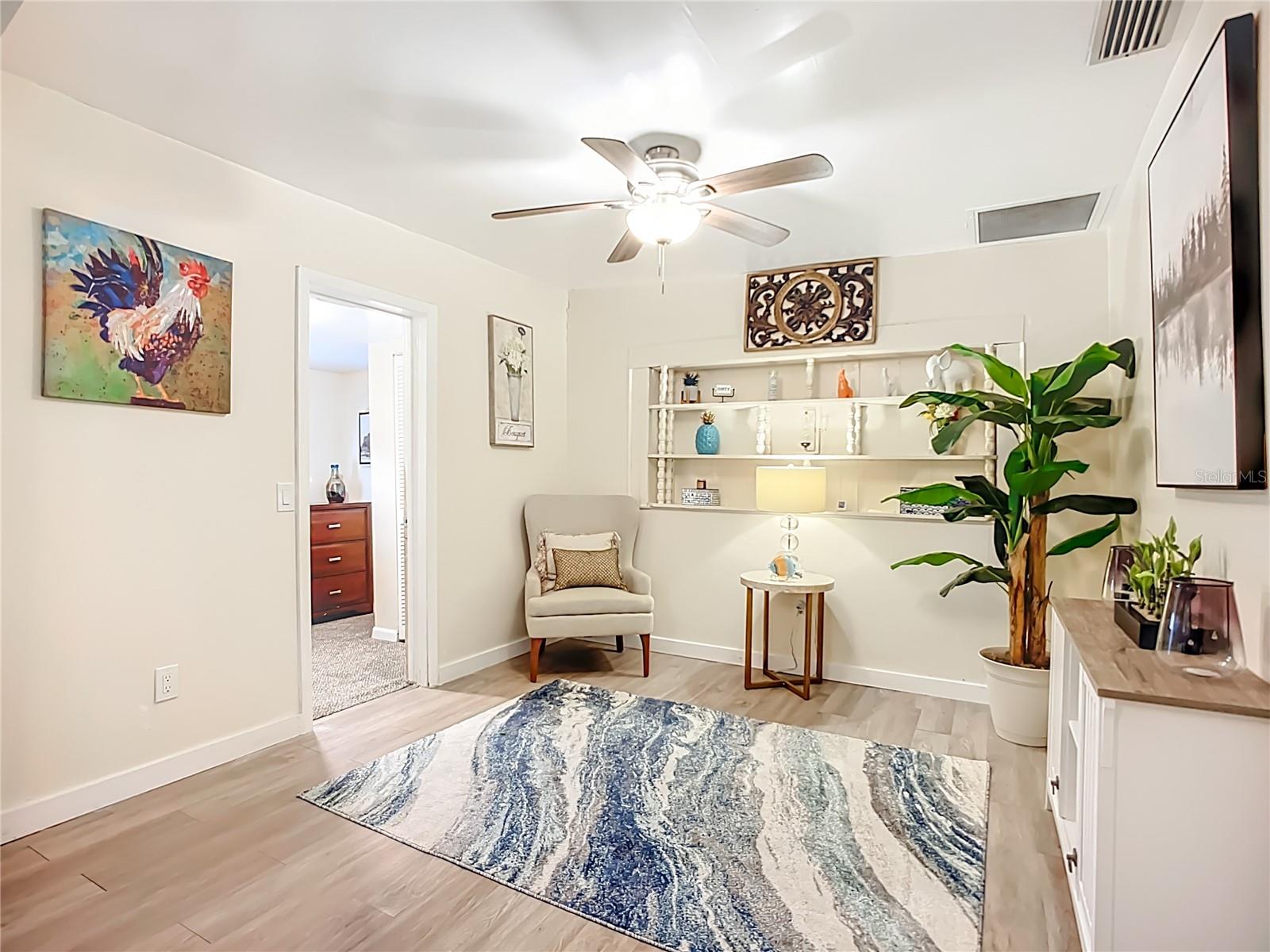 Listing photo id 5 for 5219 County Rd 663