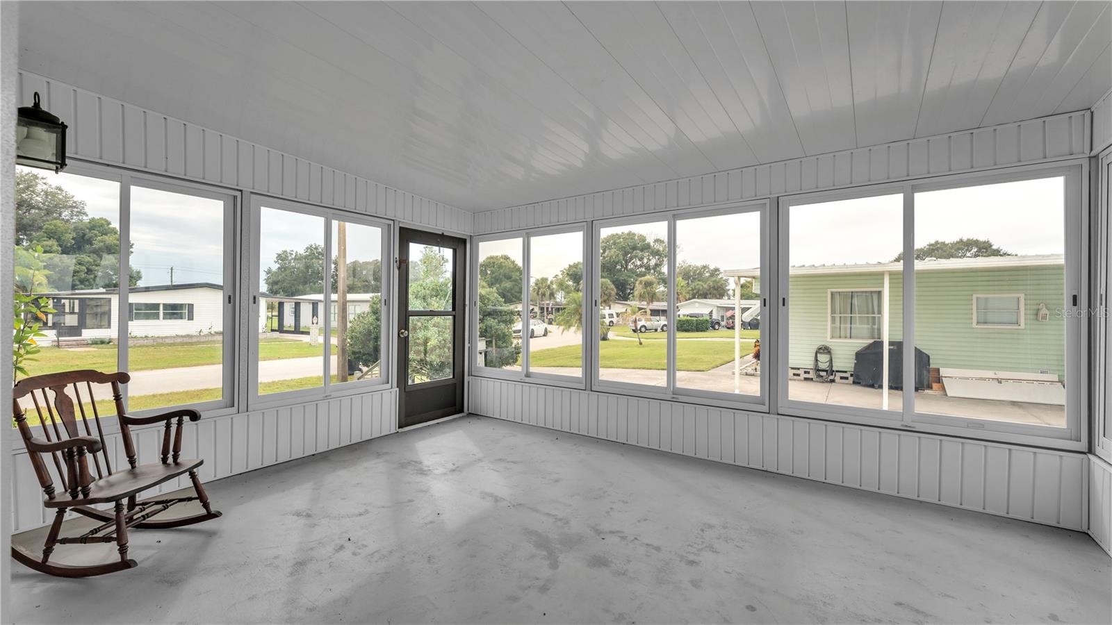 Image 16 of 43 For 9032 Sarah Drive