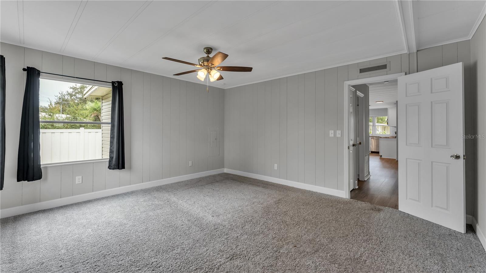 Image 26 of 43 For 9032 Sarah Drive