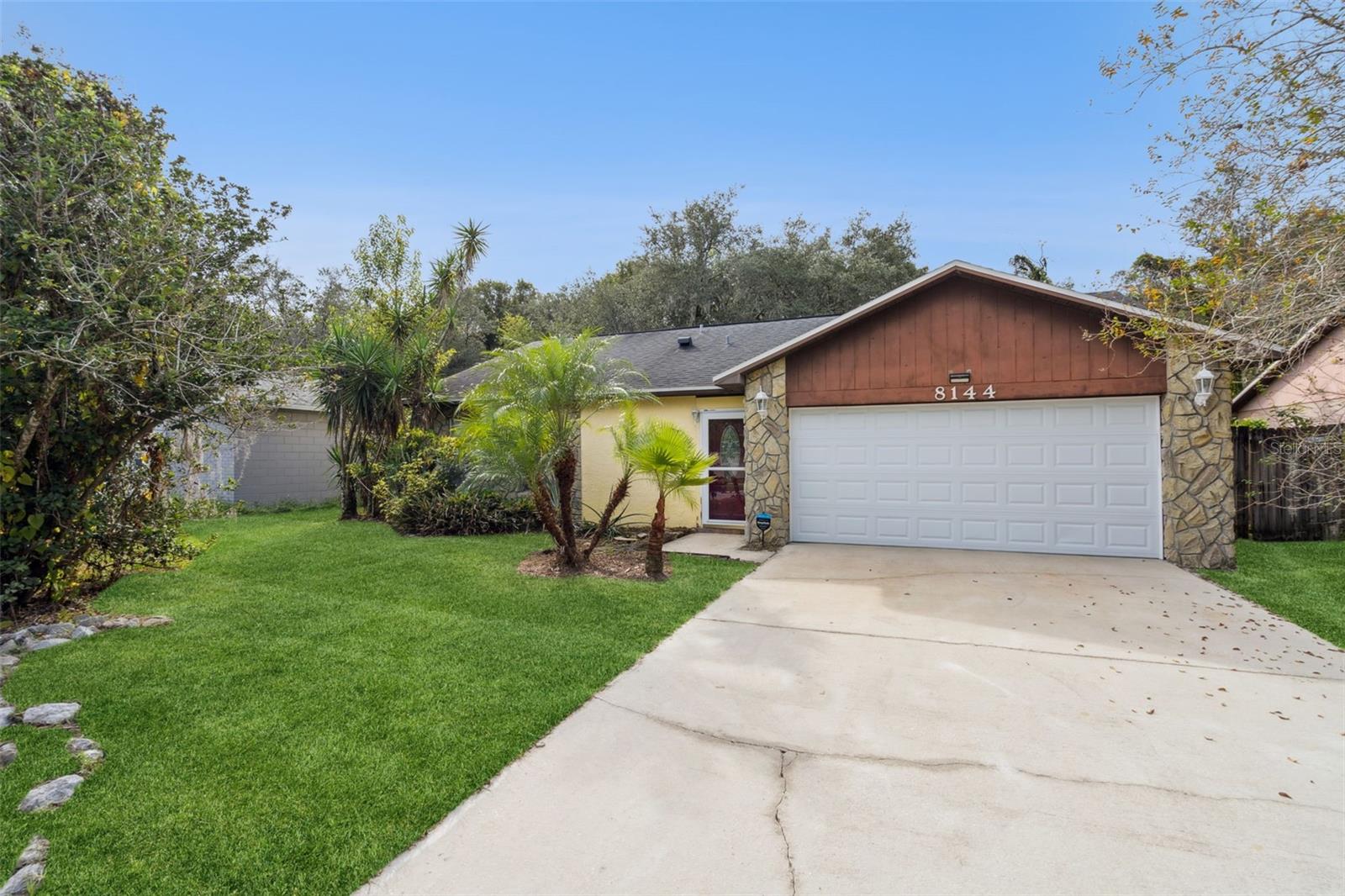 Image 2 of 20 For 8144 Bucksaw Drive