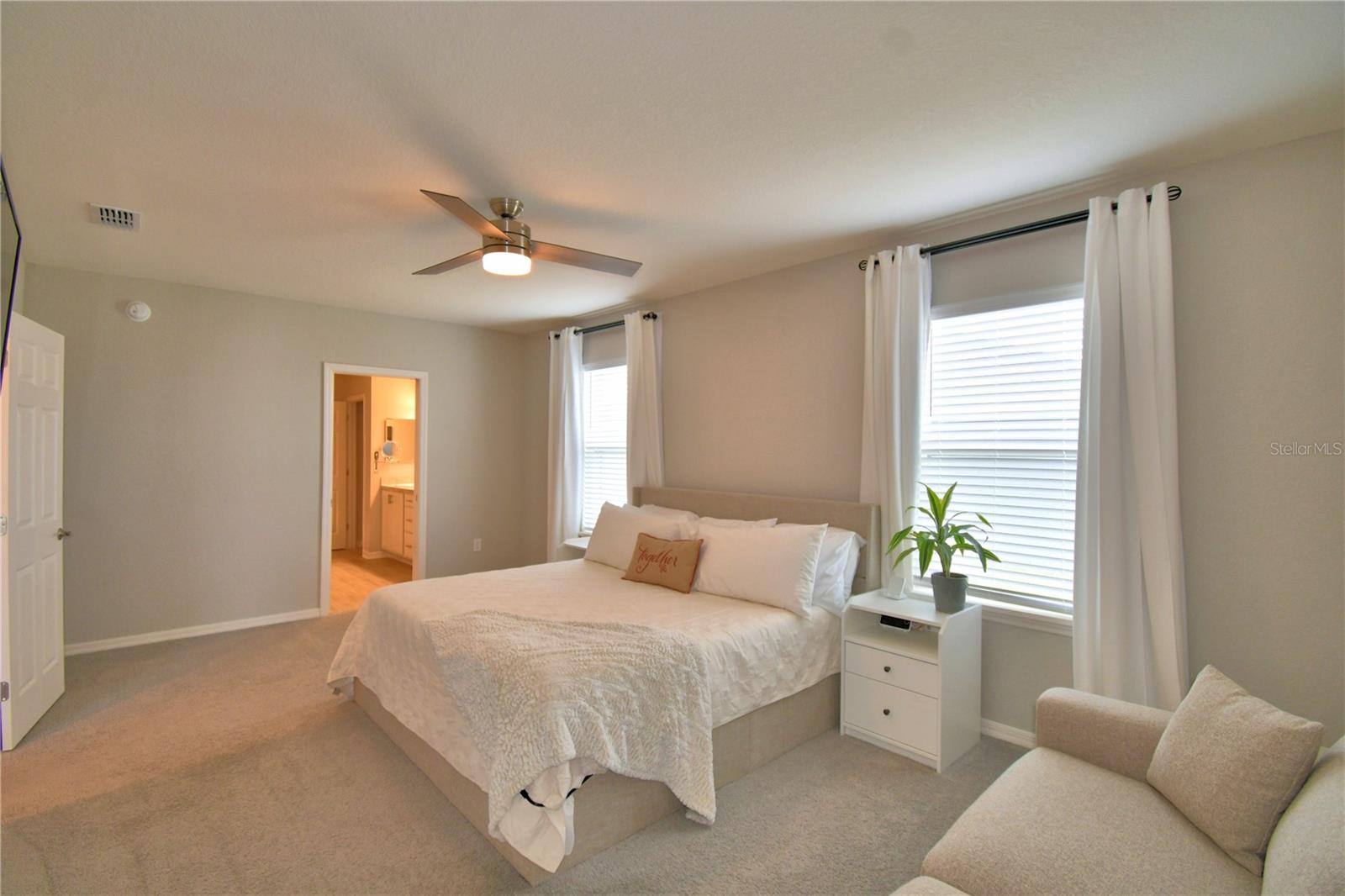 Image 31 of 91 For 635 Vista View Lane