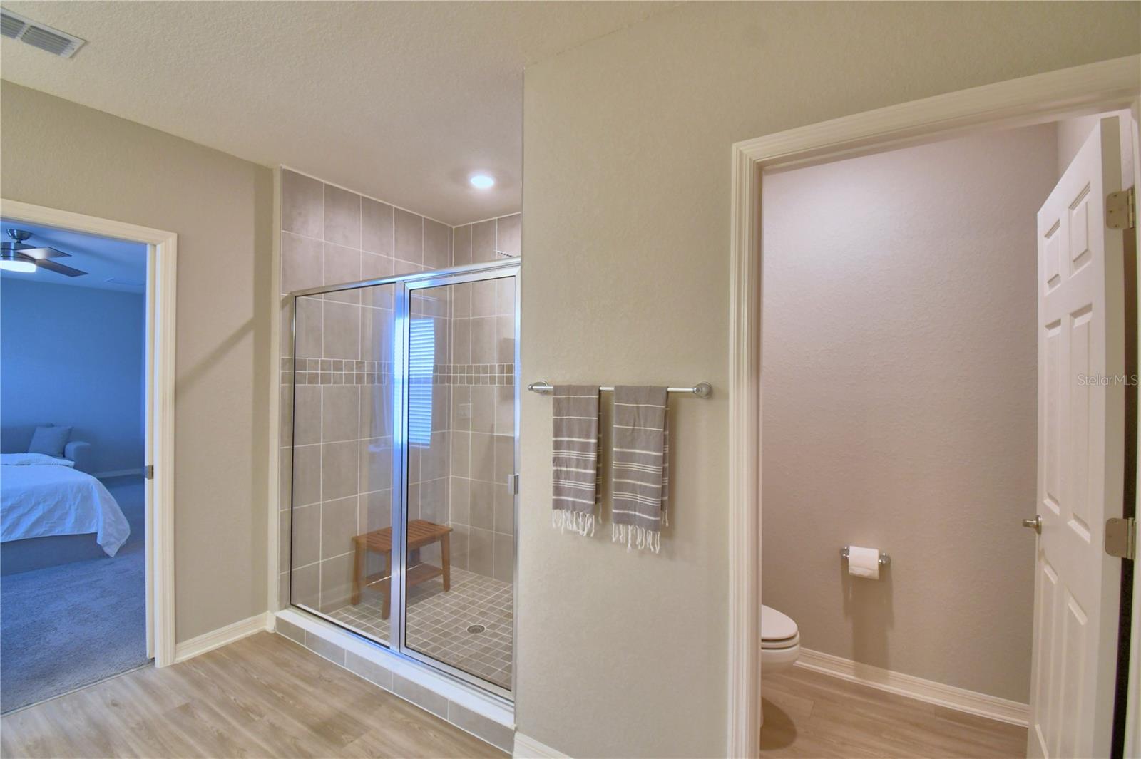 Image 42 of 91 For 635 Vista View Lane