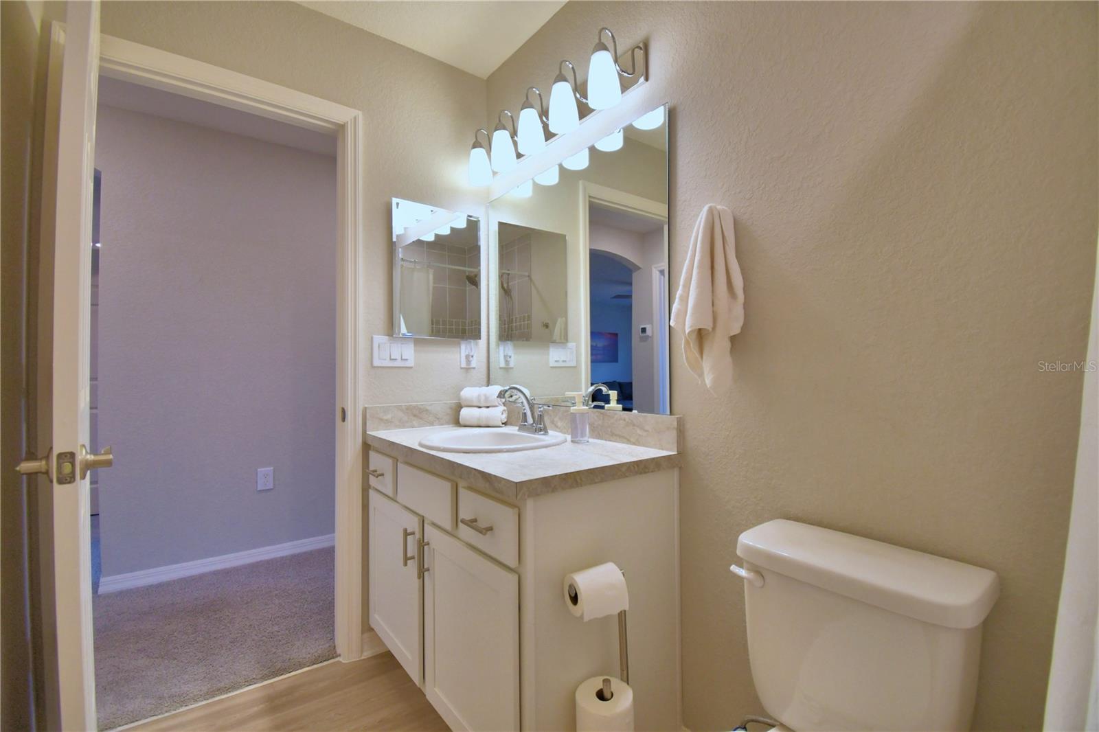 Image 59 of 91 For 635 Vista View Lane