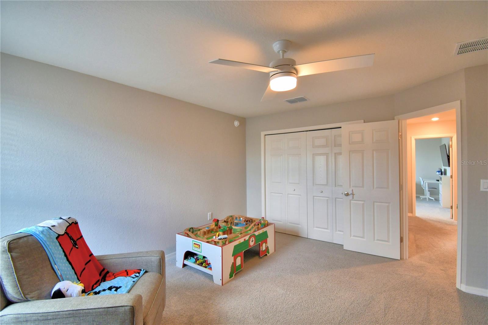 Image 63 of 91 For 635 Vista View Lane