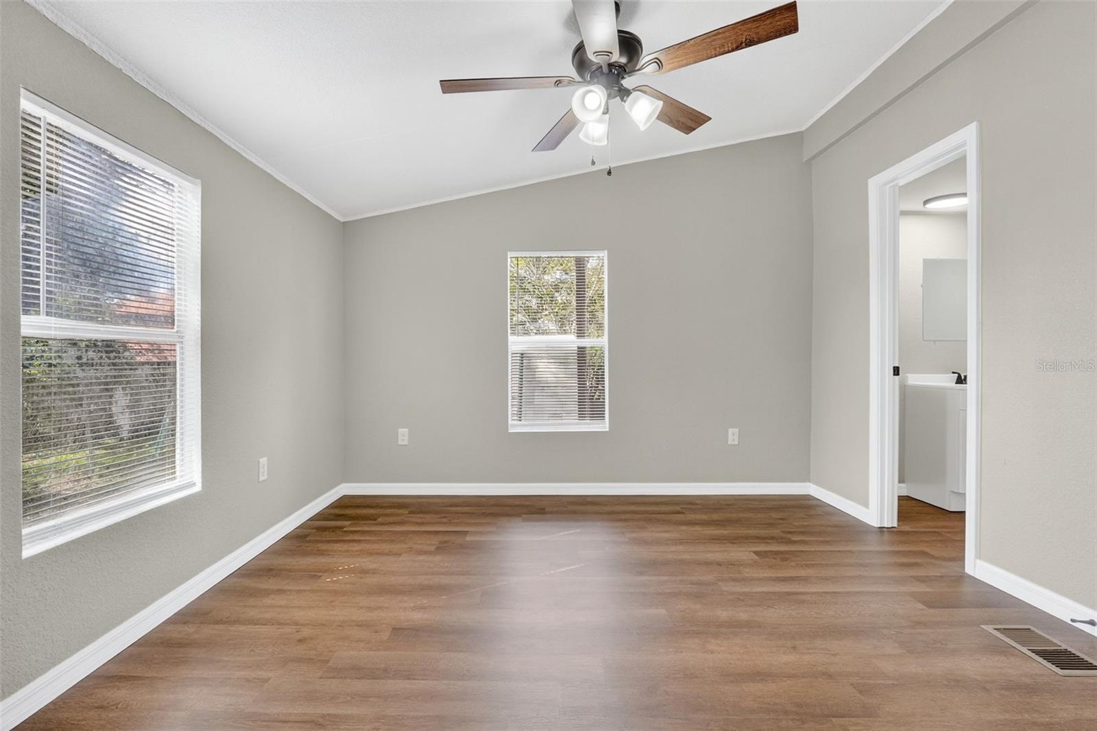 Image 15 of 37 For 2434 Stanton Street