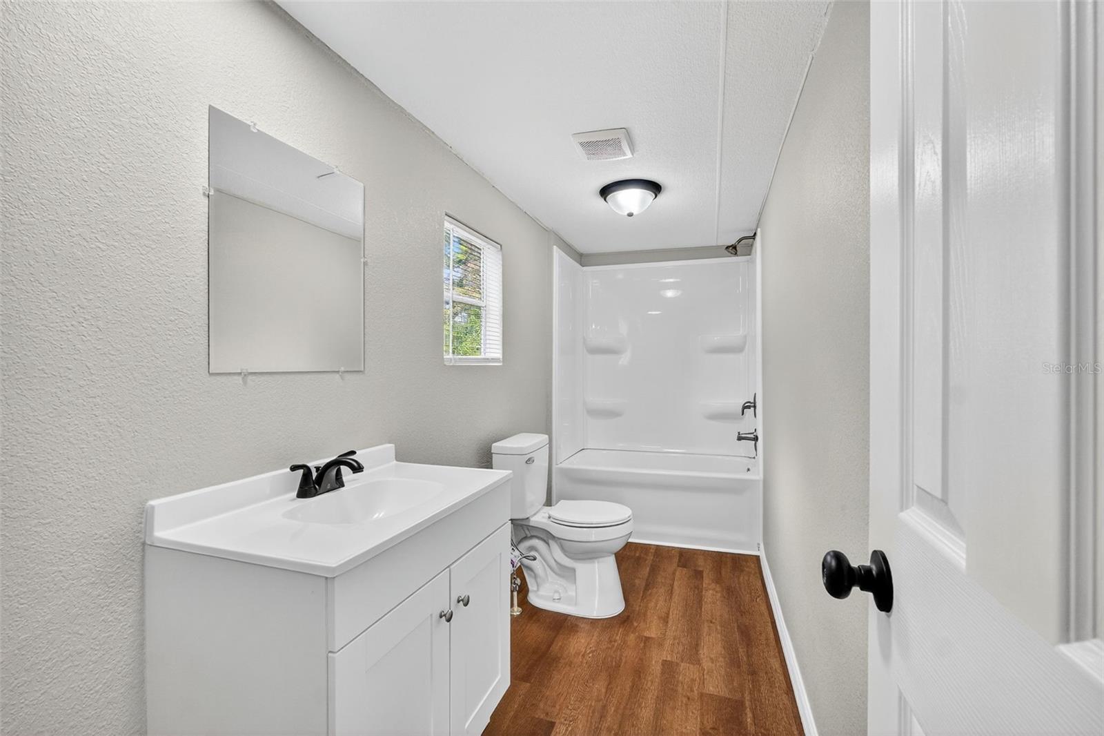 Image 19 of 37 For 2434 Stanton Street