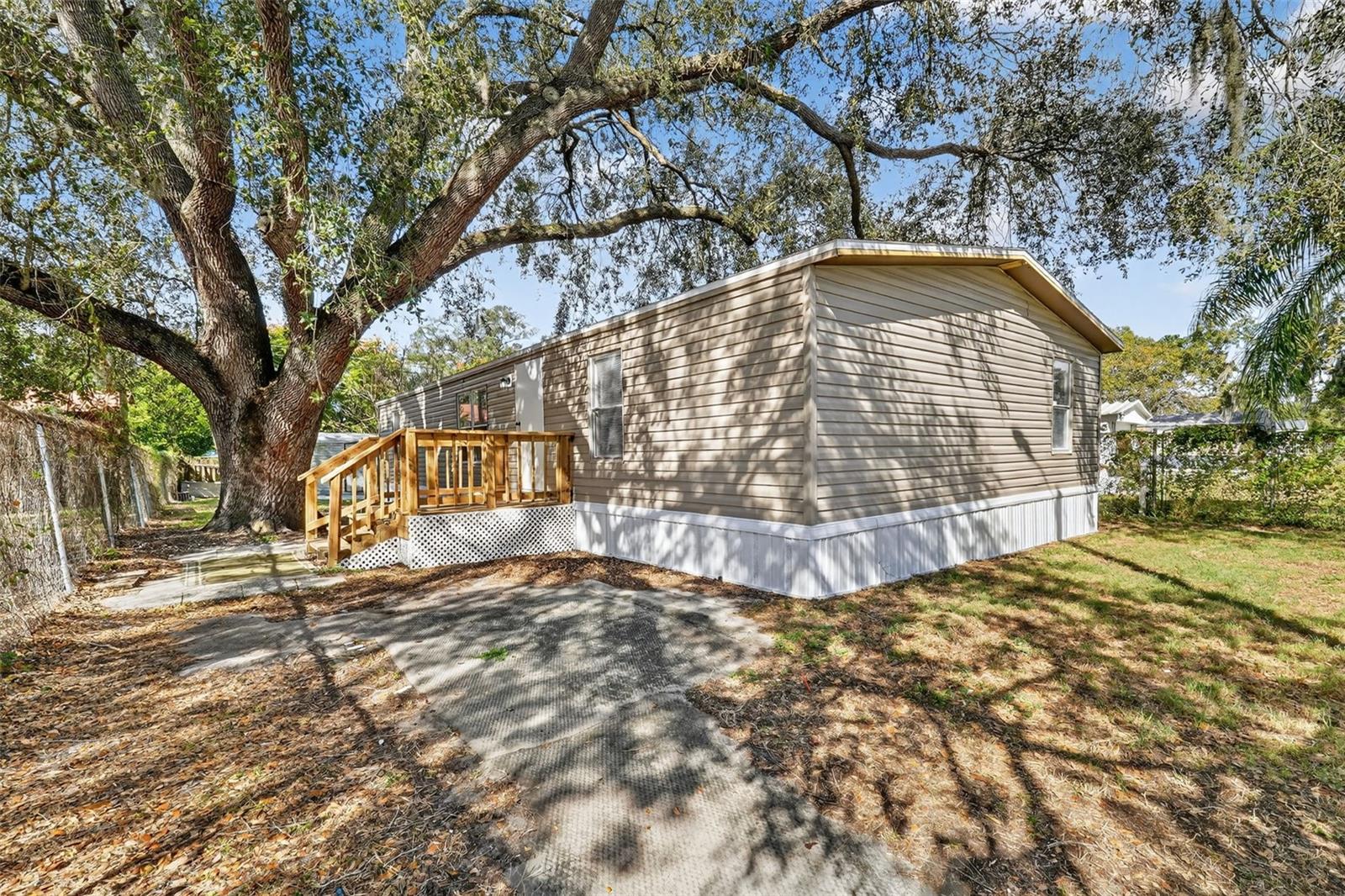 Image 30 of 37 For 2434 Stanton Street