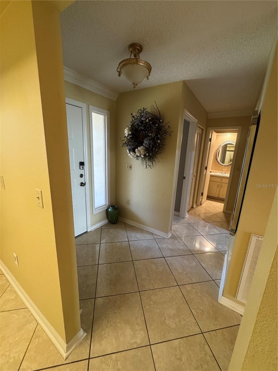 Image 3 of 21 For 2025 Sylvester Road H2