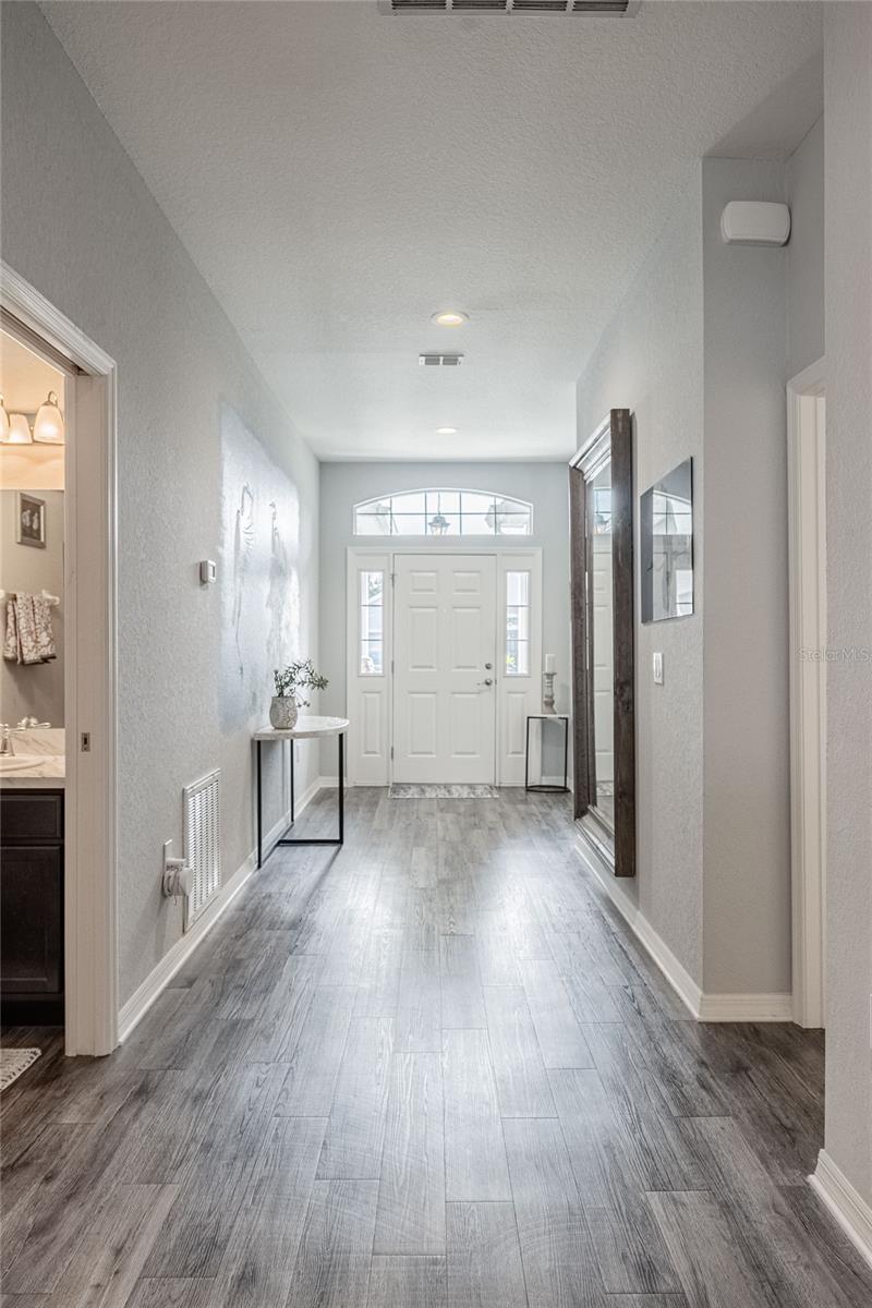 Image 39 of 46 For 1925 Danes Court