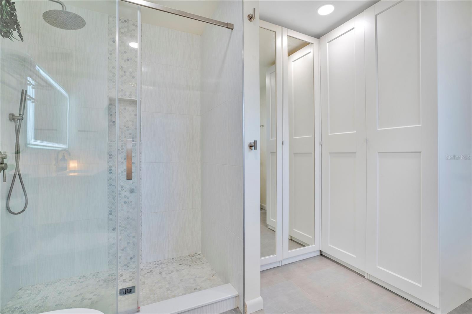 Image 27 of 44 For 3203 Bonnybrook Drive N