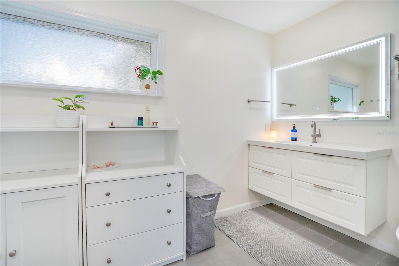 Image 28 of 44 For 3203 Bonnybrook Drive N