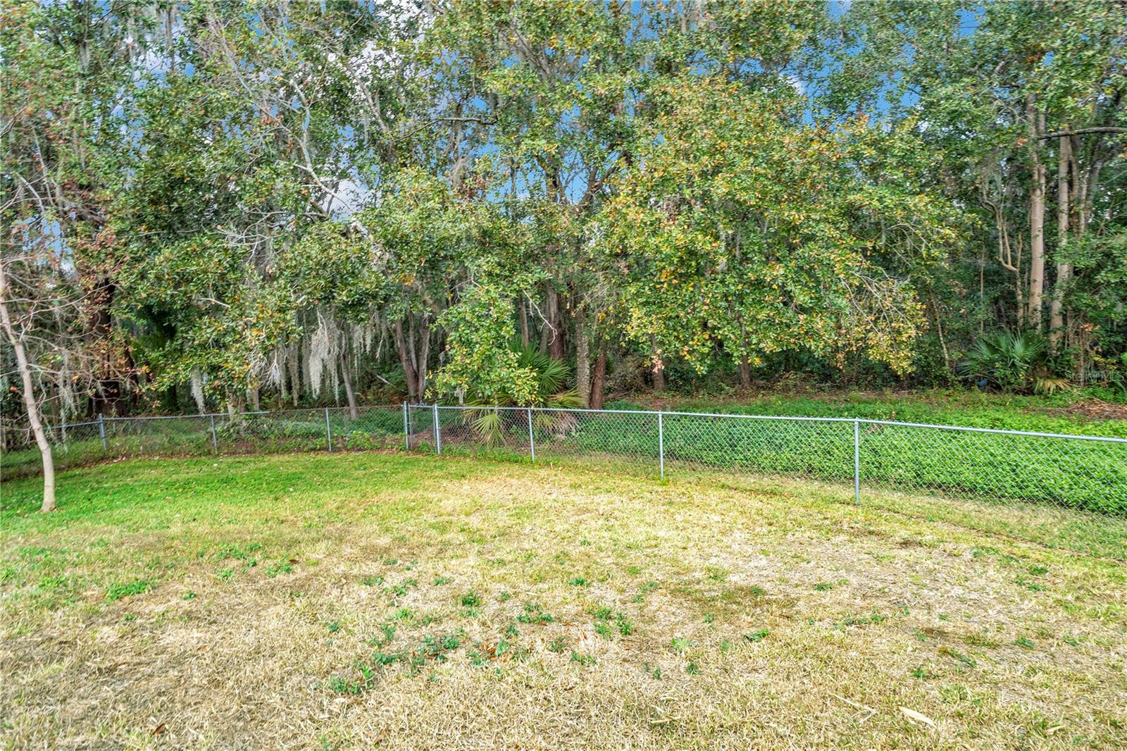 Image 36 of 44 For 3203 Bonnybrook Drive N