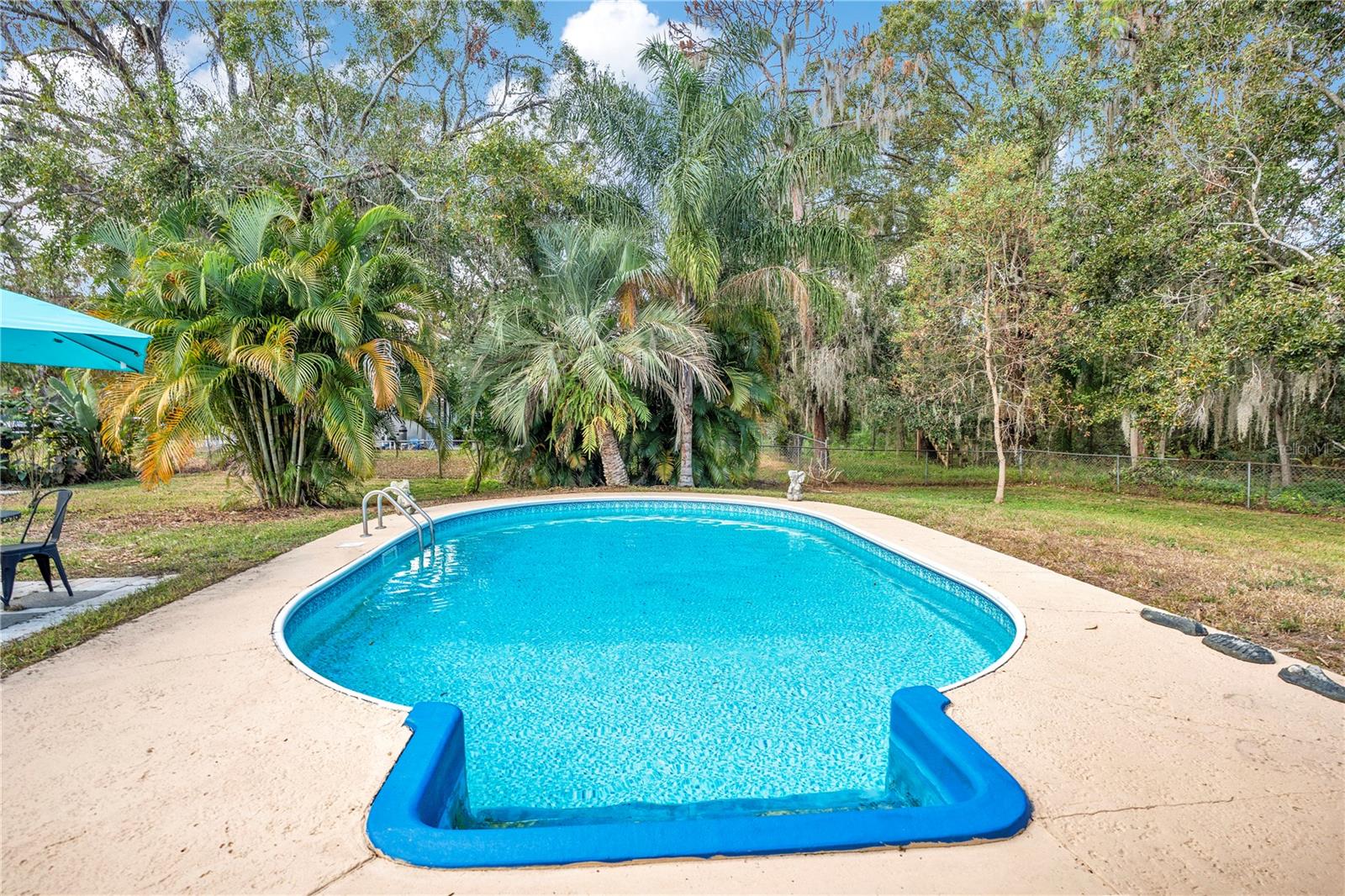 Image 38 of 44 For 3203 Bonnybrook Drive N