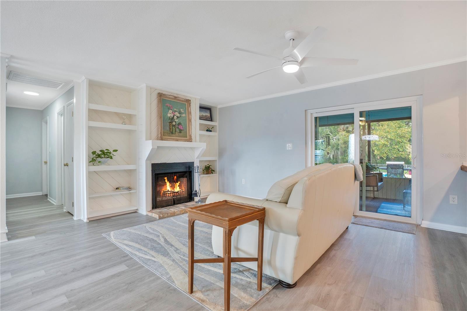 Image 7 of 44 For 3203 Bonnybrook Drive N