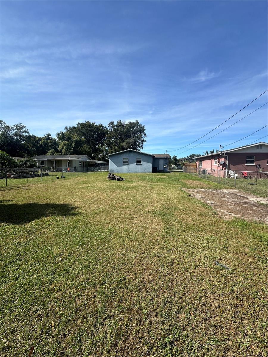 Image 24 of 27 For 5939 Hilltop Lane E