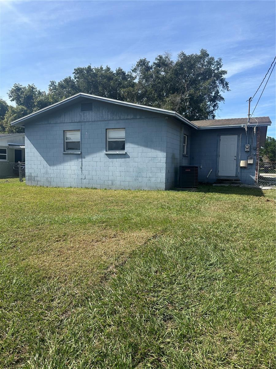 Image 27 of 27 For 5939 Hilltop Lane E