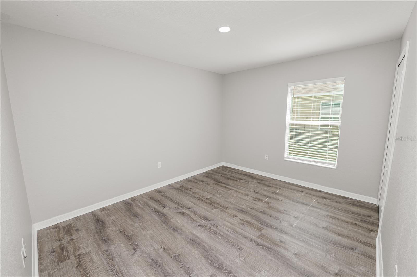 Image 25 of 53 For 3519 Kenwood Crossing