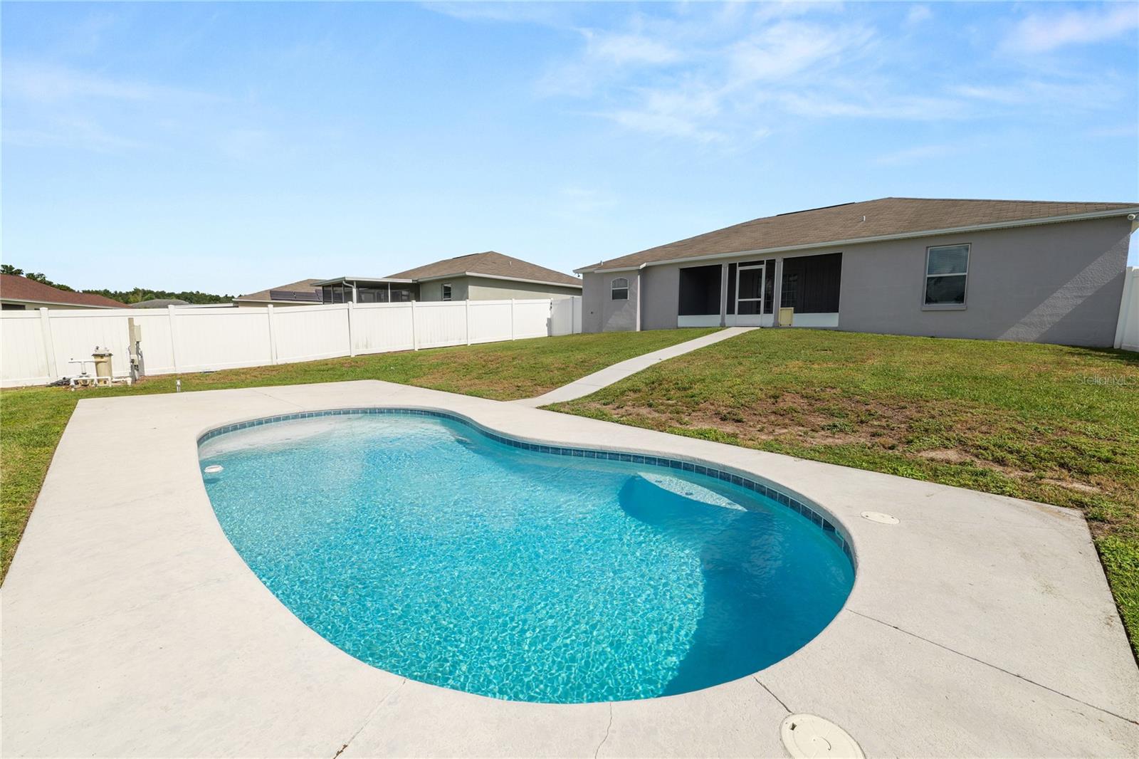 Image 34 of 53 For 3519 Kenwood Crossing