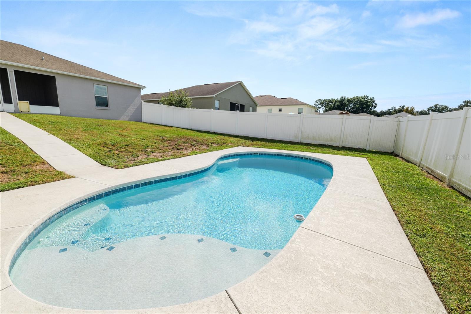 Image 35 of 53 For 3519 Kenwood Crossing