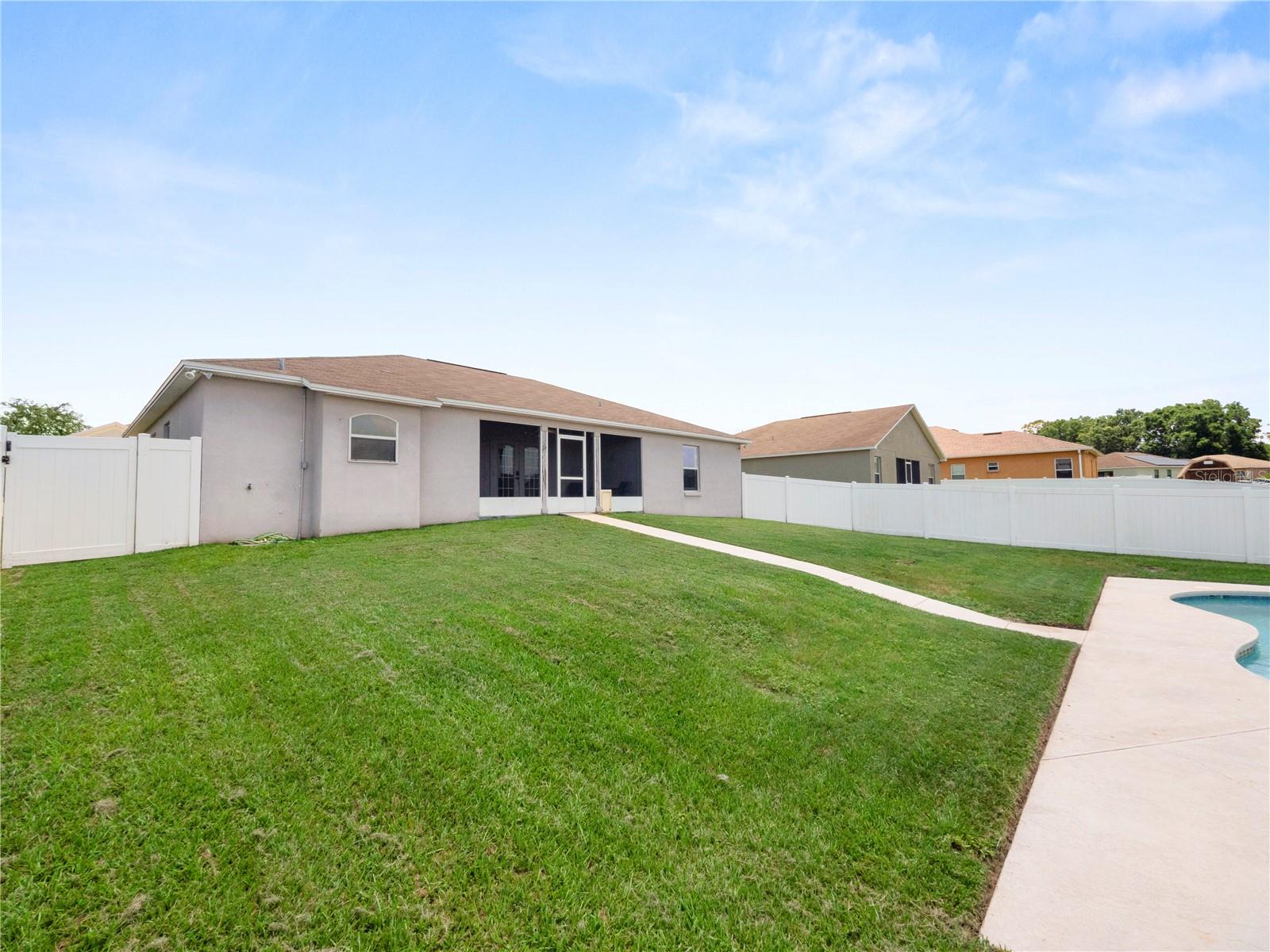 Image 39 of 53 For 3519 Kenwood Crossing