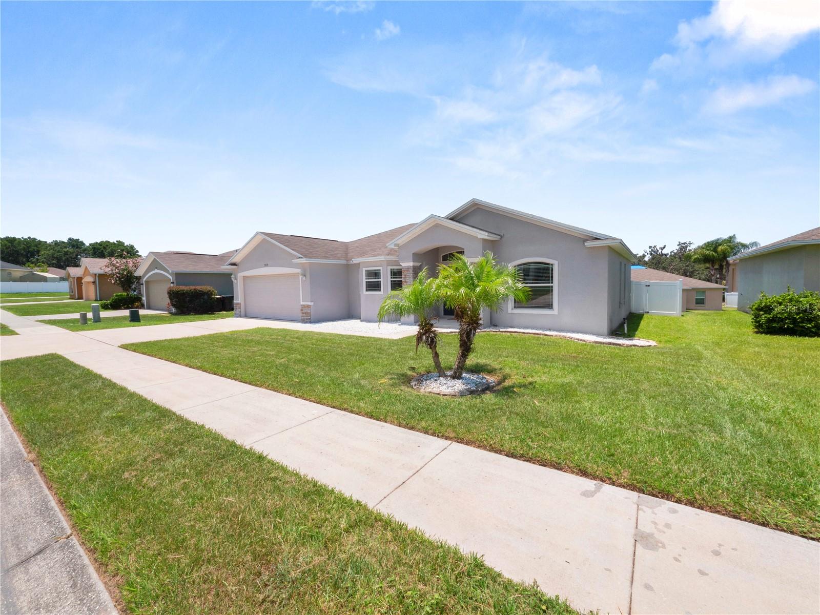 Image 47 of 53 For 3519 Kenwood Crossing